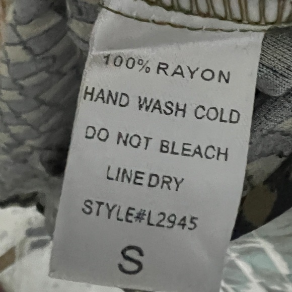 By Together - Elegant Green Patterned Dress- Small - Picture 7 of 9